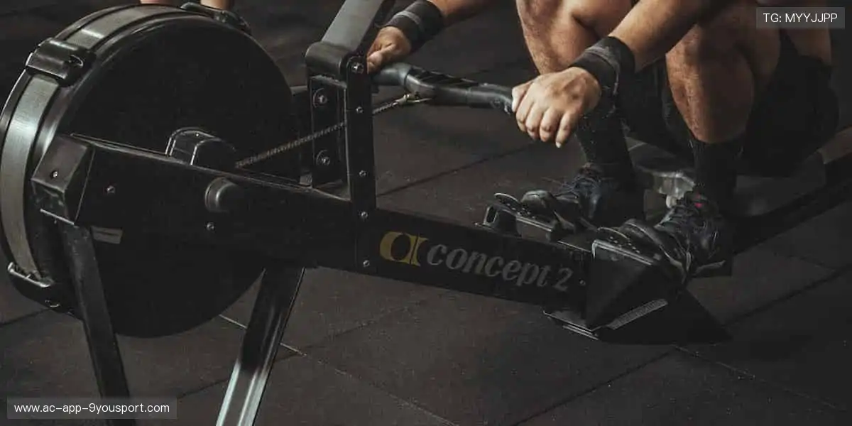 🎮用潮流诠释热爱，周边产品让运动精神融入生活！